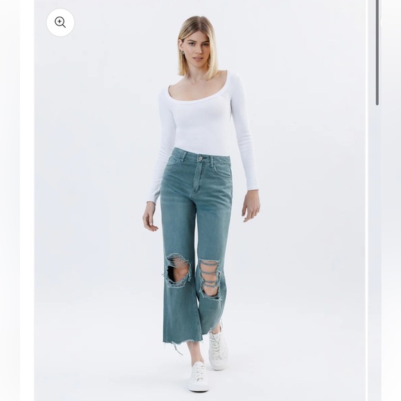 Vervet High Rise 90’s Vintage Crop Flare Jeans in Mallard Green - Picture 5 of 11